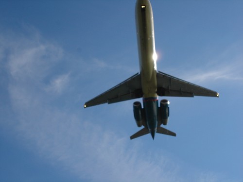 Jet over boat!