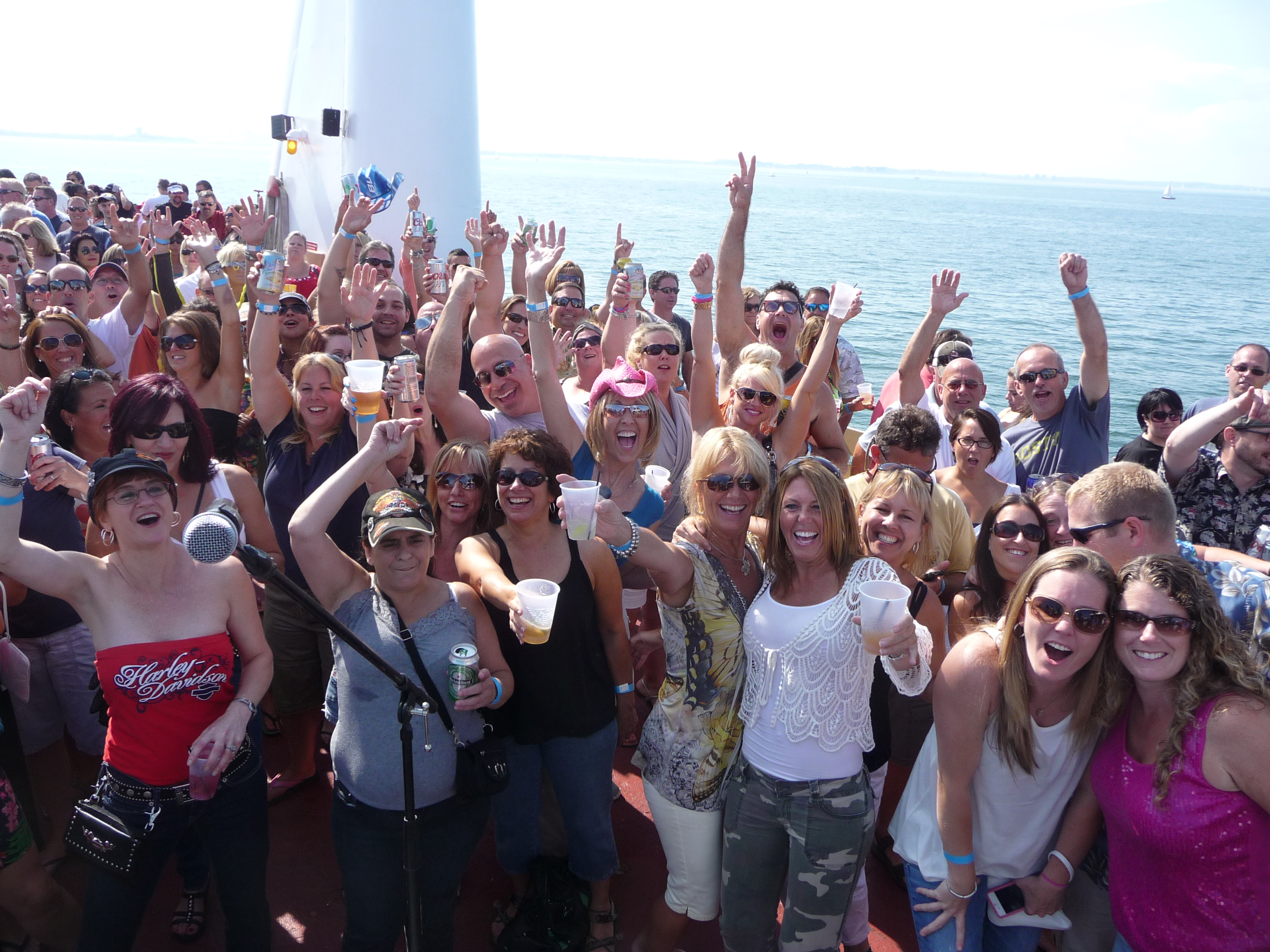 Cruise peep's having a great time!